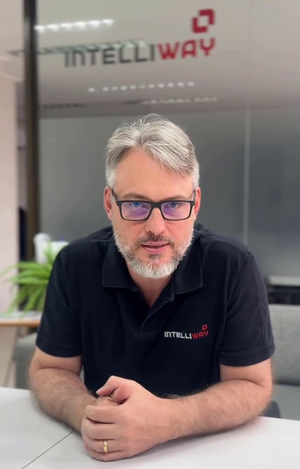 Professor Frederico Comério